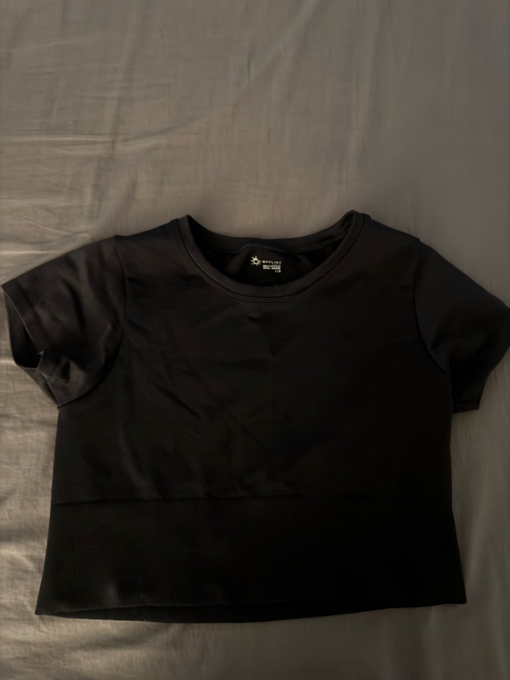 Offline by Aerie Cropped Black Short Sleeve Top
